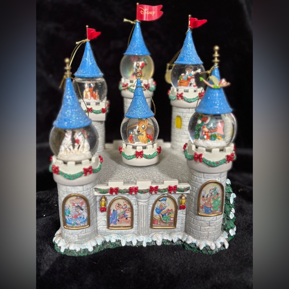 The Bradford Exchange Disney “Cinderella’s Castle”